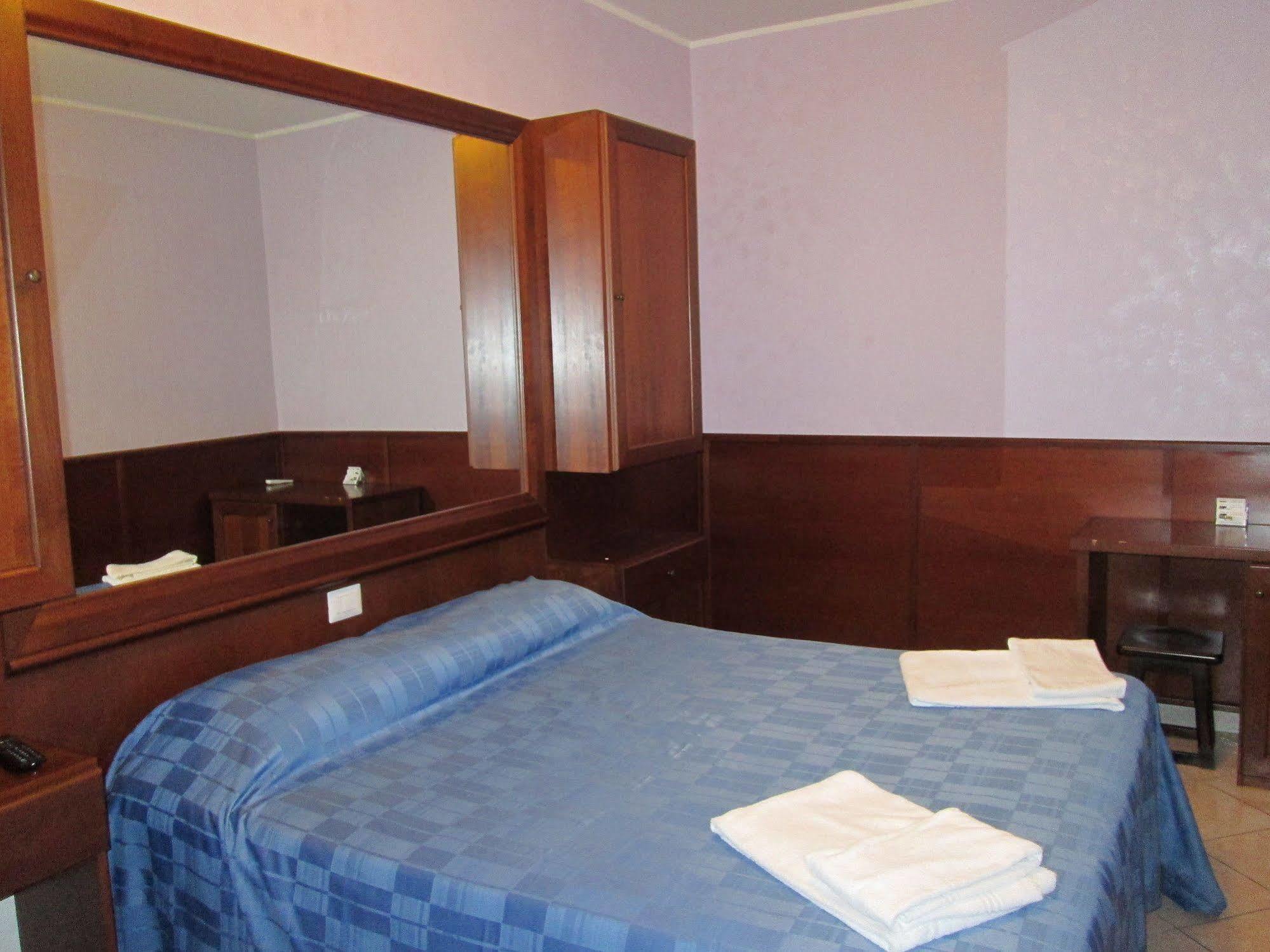 Affittacamere Stranamore Frascati Dış mekan fotoğraf