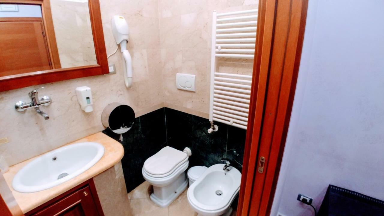 Affittacamere Stranamore Frascati Dış mekan fotoğraf